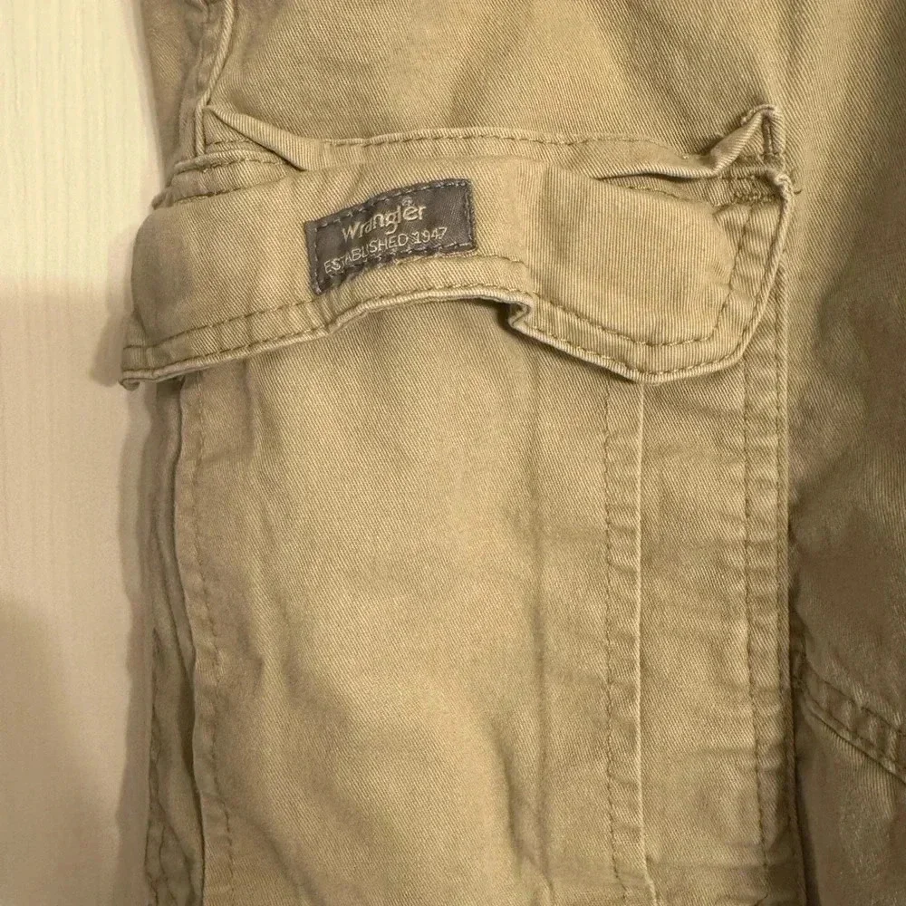 Wrangler Cargo Short Size 40